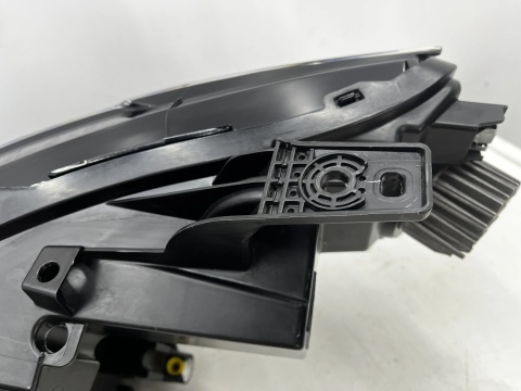 Lampa reflektor Mazda 6e Elektryk 24r.- PRAWA przednia Full LED Europa prawy przód 20-8299-a0b 20-8299-a0