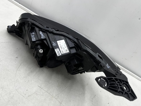 Lampa reflektor Peugeot 208 II 2008 II 19r.- PRAWA przednia full LED Europa 9855524880