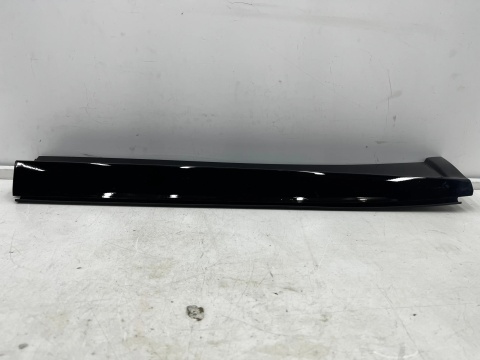 Listwa Porsche Cayenne 3 III 9y S GTS 17r.- lewa tylna nakładka dolna drzwi połysk lewy tył 9y0839095