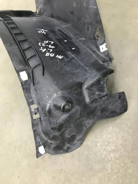 Nadkole Audi a4 b9 lift 19-23 lewy przód lewe przednie część przednia