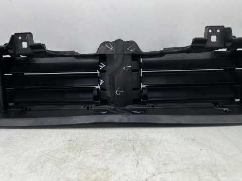 Osłona chłodnicy BMW iX3 G08 Lift LCI 21-25r. DOLNA żaluzja roleta kierownica wlot powietrza zderzaka pasa przedniego 5a22690