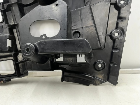 Ślizg BMW X1 E84 09-15r. lewe tylne mocowanie zderzaka prowadnica lewy tył 51122991779