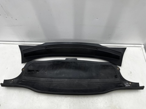 Podszybie Opel Zafira B 05-14r. uszczelka dysze spryskiwaczy szyby kompletne 13142034
