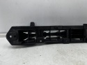 Ślizg Ford Transit Courier 1 I 14-23r. tylny środkowy wspornik mocowanie zderzaka wzmocnienie et76-17b861-ah