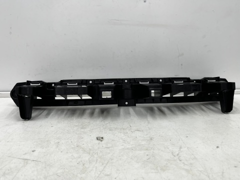 Ślizg Ford Transit Courier 1 I 14-23r. tylny środkowy wspornik mocowanie zderzaka wzmocnienie et76-17b861-ah