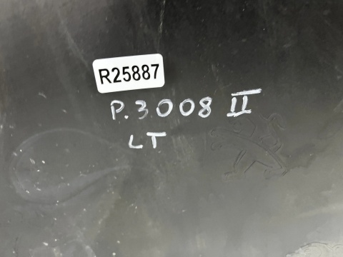 Zderzak tylny Peugeot 3008 II 16-24r. narożnik lewy tył nakładka 9811019077 lewa zderzaka