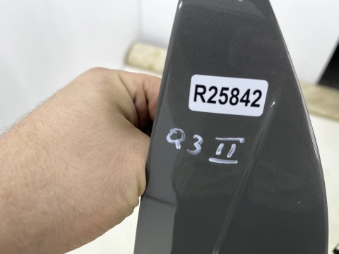 Błotnik Audi Q3 2 II 18-25r. prawy przedni prawy przód 83A821468