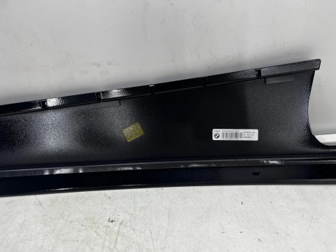 Listwa BMW X3 G01 BMW iX3 G08 17-24r. NOWA lewa tylna osłona słupka B drzwi tylnych nakładka 7410045