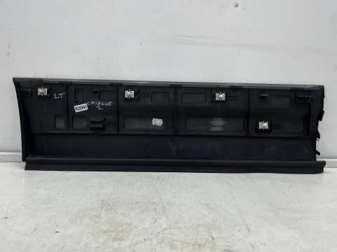 Listwa Porsche Cayenne 2 II 7p5 9pa 10-17r. lewa tylna nakładka dolna drzwi lewy tył 7p5839787