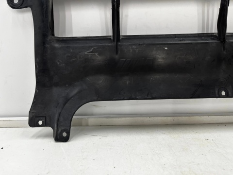 Osłona pod silnik BMW M3 F80 M4 F82 F83 14-21r. płyta dolna podwozia pod silnik 8054269