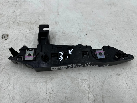 Ślizg Peugeot 3008 II 5008 II 16-24r. prawe tylny mocowanie zderzaka wspornik prawy tył 9810975386