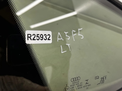 Szyba boczna Audi A5 F5 sedan 16-24r. lewy tylny trójkąt karoseryjna 8w8845297g