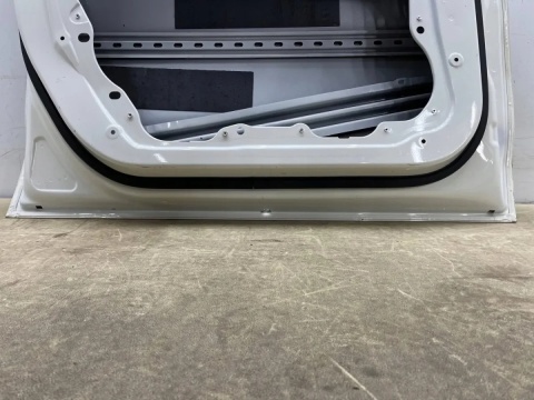 Drzwi Mercedes C117 W117 CLA 1 I 13-19r. lewe przednie lewy przód