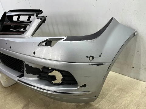 Zderzak przedni Mercedes W204 C-Klasa 07-11r. Przedlift przód 6XPDC