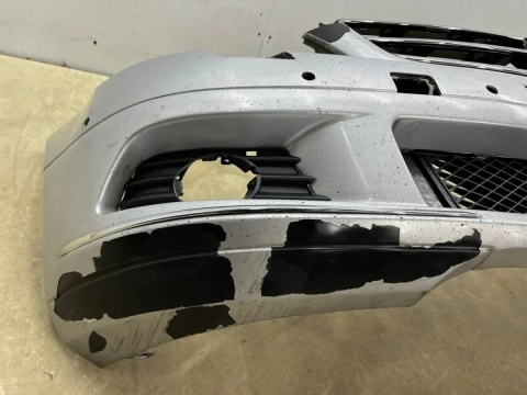 Zderzak przedni Mercedes W204 C-Klasa 07-11r. Przedlift przód 6XPDC