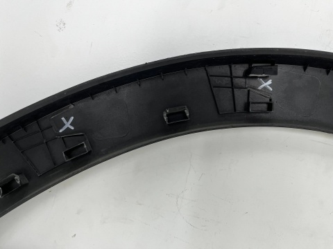 Listwa Hyundai Kona I 17-23r. prawa tylna nakładka zderzaka rant błotnika tylnego 87742-j9500
