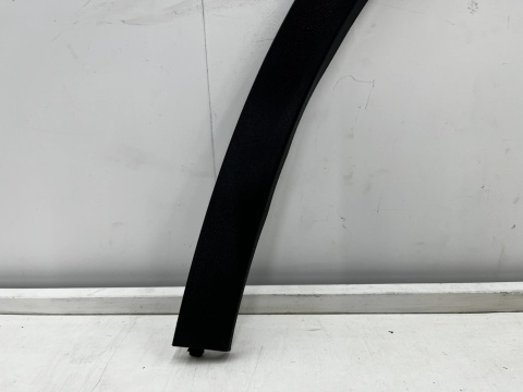 Listwa Mercedes GLE Coupe I C292 15-19r. prawy przedni rant nadkola błotnika nakładka prawy przód a2928856622