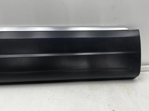 Listwa VW Tiguan I 5n0 07-16r. prawa przednia dolna nakładka drzwi bocznych strukturalna prawy przód 5n0854940d