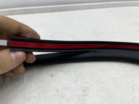 Uszczelka VW Caddy 4 IV Transit Connect 3 III 20r.- GÓRNA guma drzwi wewnętrzna prawych drzwi pasażera prawy przód 2k7843790c
