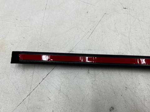 Uszczelka VW Caddy 4 IV Transit Connect 3 III 20r.- boczna guma drzwi wewnętrzna prawych drzwi pasażera prawy przód 2k7837120a