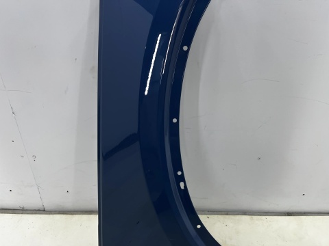 Błotnik Volvo XC40 17r.- prawy przedni prawy przód 31457584