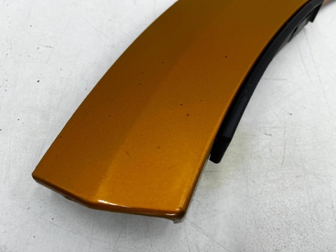 Listwa Audi Q8 4m 18r.- prawa tylna nakładka zderzaka i drzwi rant błotnika tylnego 4m8854818 4m8854820
