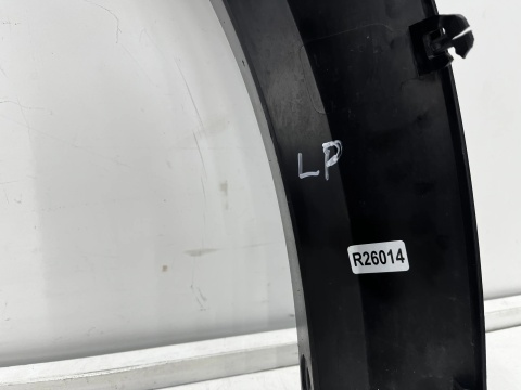Listwa Nissan Juke II 2 F16 19r.- lewy przedni rant nadkola błotnika nakładka lewy przód 638616pa0a