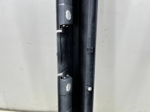 Nakładka progu Toyota Yaris 4 IV XP21 Mazda 2 Hybrid 20r.- lewa listwa próg lewy zewnętrzny 75860-k0080
