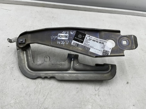 Zawias maski Mercedes w247 18-26r. prawy zawias pokrywy silnika nowy a2478800228
