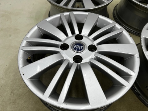 Felgi aluminiowe Fiat r15 cali 6jx15 ET43 4x100 felgi KOMPLET 51776856