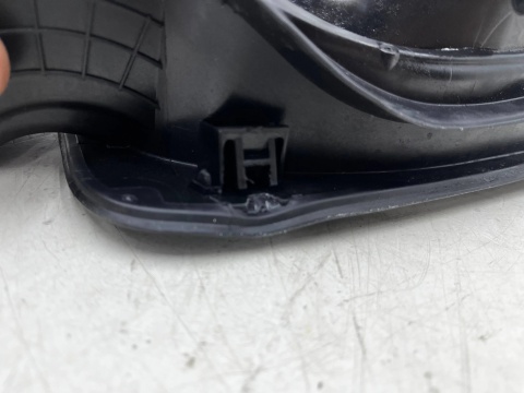 Klapka wlewu paliwa Audi Q3 I 8U 11-18r. 8u0809906e