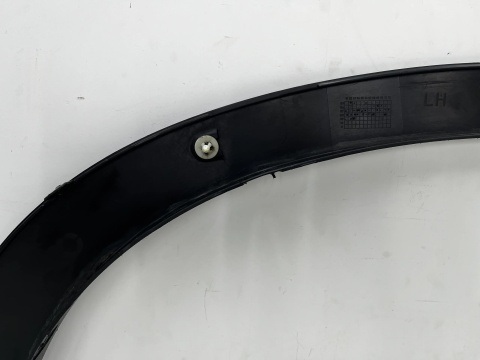 Listwa BMW X5 E70 06-13r. LEWY tylny rant nadkola nakładka błotnika lewy tył 7158425