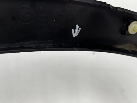 Listwa BMW X5 E70 06-13r. LEWY tylny rant nadkola nakładka błotnika lewy tył 7158425