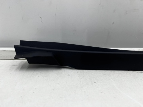Uszczelka BMW M4 G83 Cabrio 21r.- lewa przednia guma szyby czołowej przedniej lewy przód 51138494507