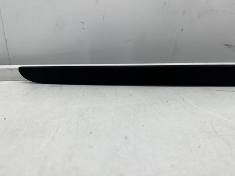 Uszczelka BMW M4 G83 Cabrio 21r.- prawa przednia guma szyby czołowej przedniej prawy przód 51138494508