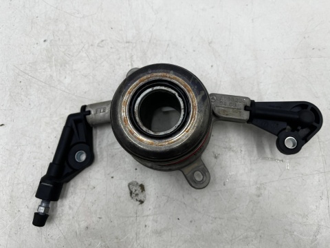 Wysprzęglik centralny Mercedes C207 W210 W203 Łożysko oporowe sprzęgła a0002543408