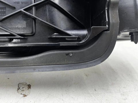 Klapka wlewu paliwa Audi A4 B9 15-24r. 8w0809906
