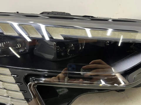 Lampa reflektor Audi A3 8y 20r.- PRAWA przednia MATRIX Europa 8y0941036f