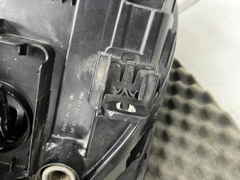 Lampa reflektor Audi A3 8y 20r.- PRAWA przednia MATRIX Europa 8y0941036f