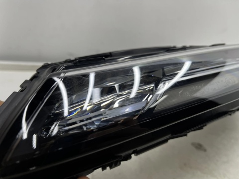 Lampa reflektor BMW X7 G07 LCI LIFT 22r.- LEWY przedni górny kierunkowskaz Crystal Headlights Iconic Glow Swarovski 5a20a05