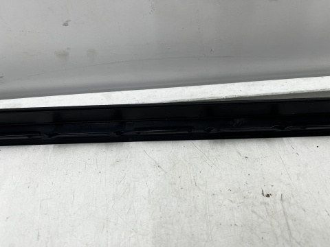 Listwa BMW X3 G01 BMW iX3 G08 17-24r. NOWA lewa nakładka zgarniająca szyby przedniej czołowej zaślepka 7399031