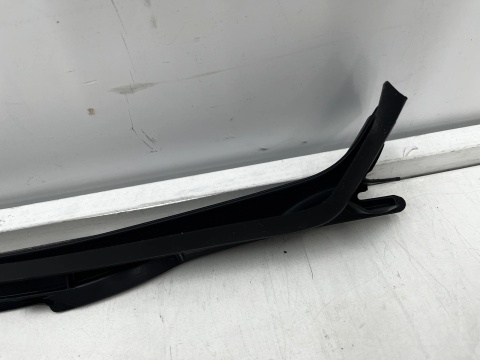 Listwa BMW X3 G01 BMW iX3 G08 17-24r. NOWA lewa nakładka zgarniająca szyby przedniej czołowej zaślepka 7399031