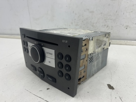Radio Opel Zafira B 05-14r. z kodem do radia tuner fabryczny czytnik płyt panel sterowania wyświetlacz komplet 13190856