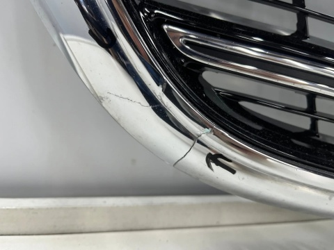 Atrapa Mercedes E-Klasa W213 16-23r. radar przednia maskownica grill A2138808902