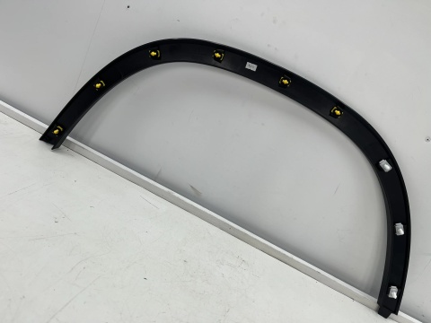 Listwa Opel Mokka A 12-16r. lewy przedni rant nadkola błotnika nakładka lewy przód nowy orginalny 95275450