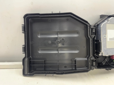 Moduł Audi A8 D3 02-10r. sterownik telefonu komputer motorola 4e0862333b