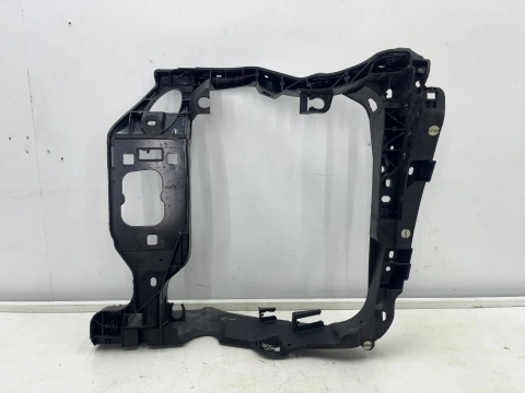 Pas przedni Porsche Macan I 95b 14r.- prawy przedni okular intercoolera wzmocnienie wspornik ramka 95b805594