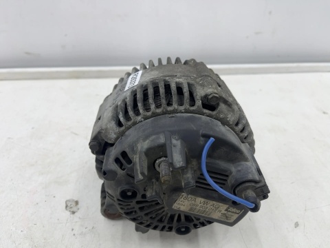 Alternator Audi A8 D3 A6 C6 Q7 4L VW Touareg 1 I Transporter T5 T6 02-19r. 059903015r
