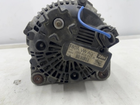 Alternator Audi A8 D3 A6 C6 Q7 4L VW Touareg 1 I Transporter T5 T6 02-19r. 059903015r
