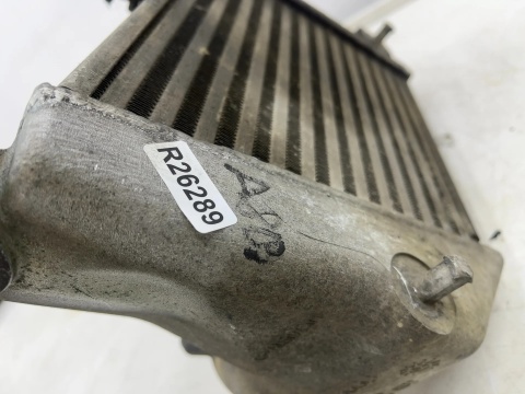 Chłodnica intercoolera Audi A8 D3 02-10r. lewy intercooler 4e0145805b